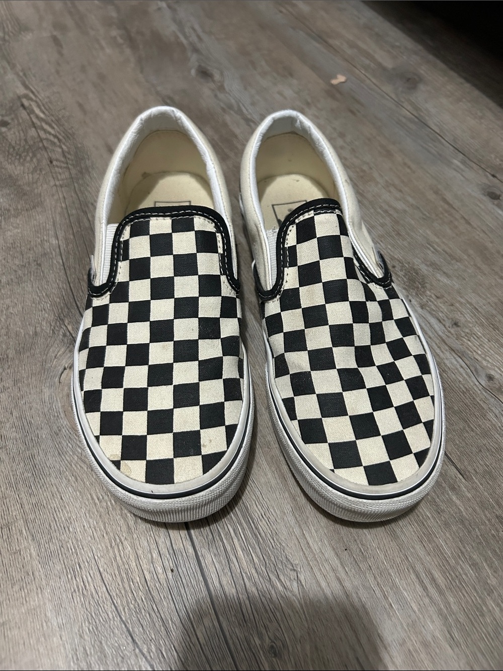 Checkerboard Slip-On Vans Black & White